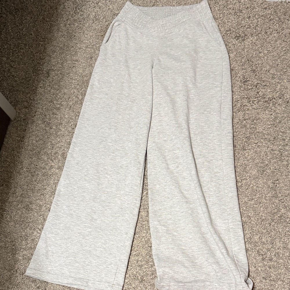Mono B Light Gray Wide-Leg Sweatpants